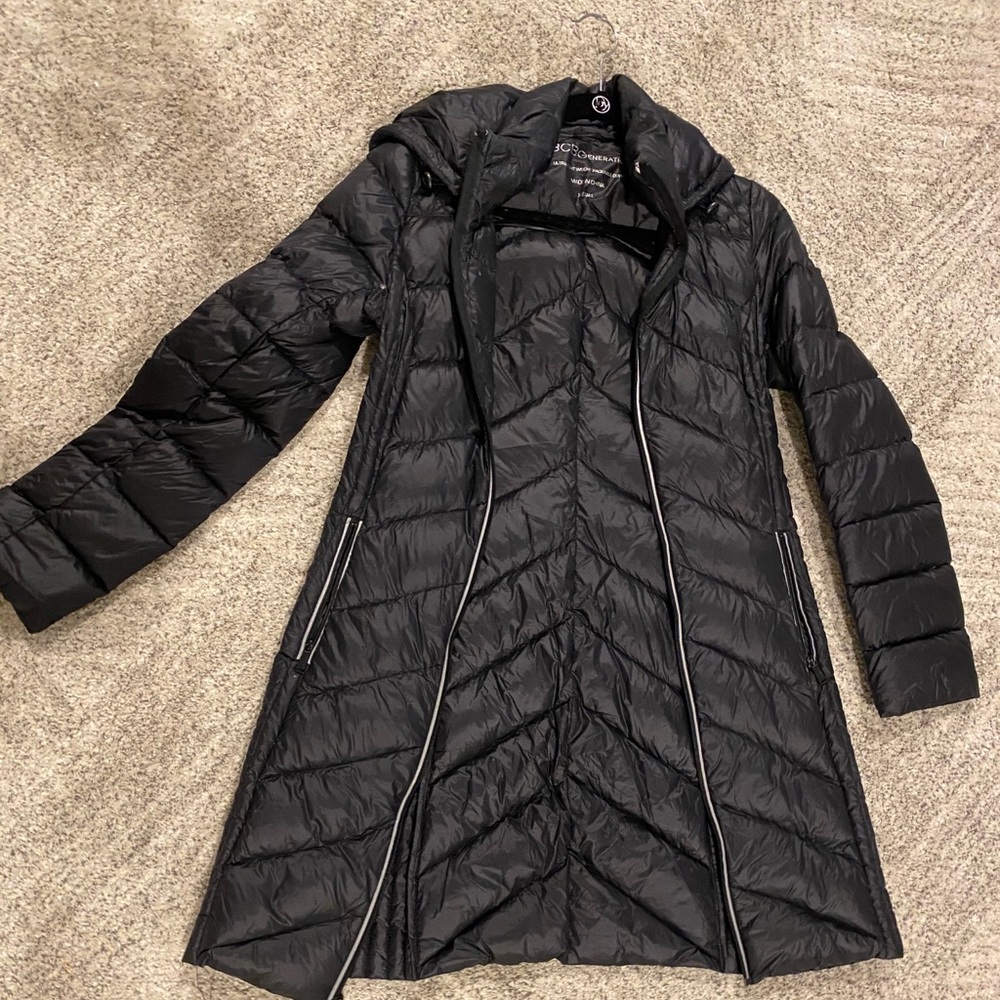BCBG GENERATION slim fit puffer